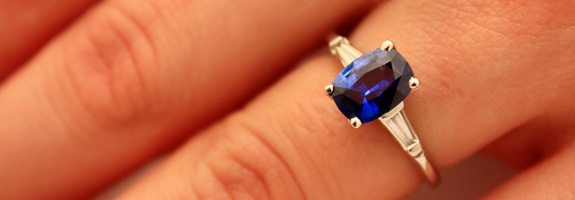 Engagement ring - Wikipedia
